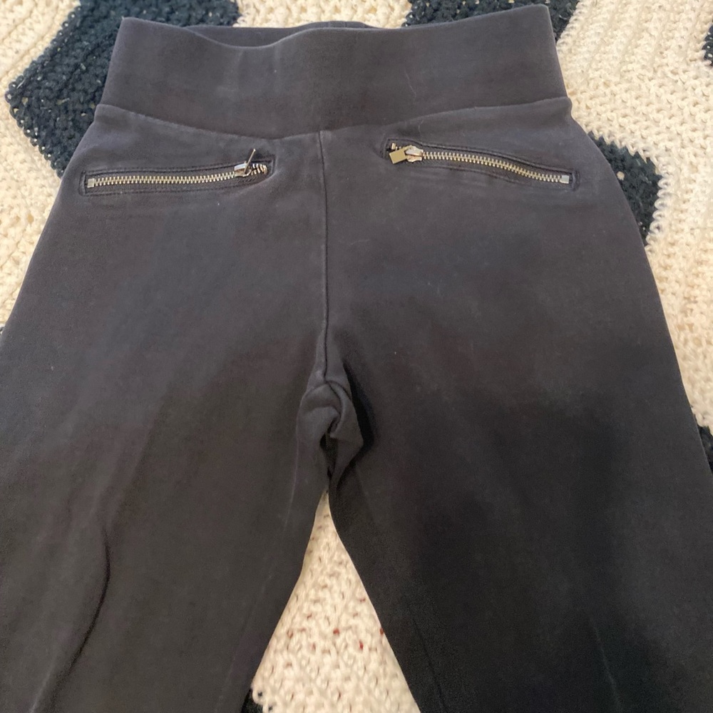 Thick black leggings